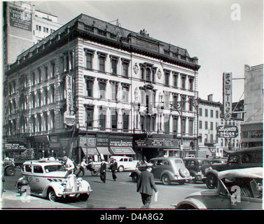 Grand Opera House, coin nord-ouest, West 23rd Street et de l'AE... Banque D'Images