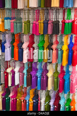 Souveniers traditionnels chinois dans la rue market Banque D'Images