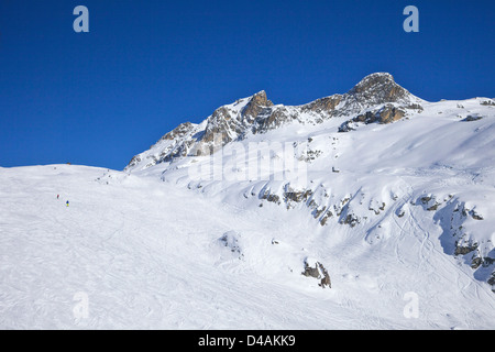 Le sérac piste bleu, soleil d'hiver, Champagny, La Plagne, France, Europe Banque D'Images