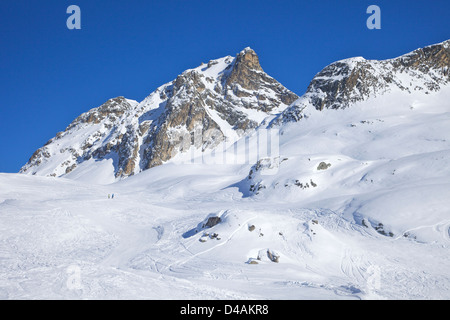 Le sérac piste bleu, soleil d'hiver, Champagny, La Plagne, France, Europe Banque D'Images