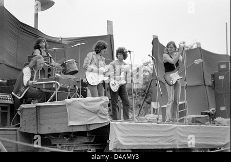 Kleinwanzleben, RDA, le fondateur de Puhdys moulé sur un concert en plein air Banque D'Images