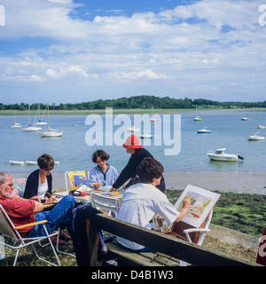 Atelier de peinture en plein air par 'Arguenon' rivière 'Crehen' Bretagne France Banque D'Images