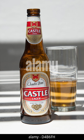 Castle Lager une bière d'Afrique du Sud populaires Banque D'Images