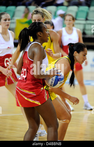 Le netball demi-finales, l'Angleterre contre l'Australie, les Jeux du Commonwealth Banque D'Images