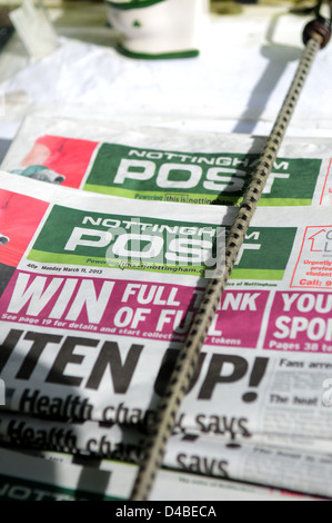 Nottingham Post ,vendeur de rue. Banque D'Images