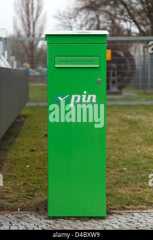 Berlin, Allemagne, la boîte aux lettres Mail PIN AG Banque D'Images