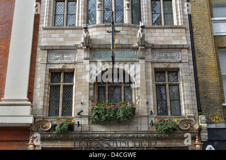 Fox and Anchor pub à Charterhouse Street, Clerkenwell, London, UK. Banque D'Images