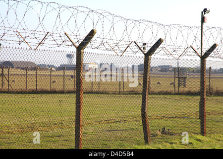 Clôture à Upper Heyford Air Base Banque D'Images