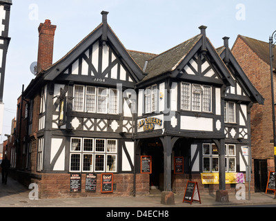 Queens Head pub vieux à Chester Cheshire UK Banque D'Images