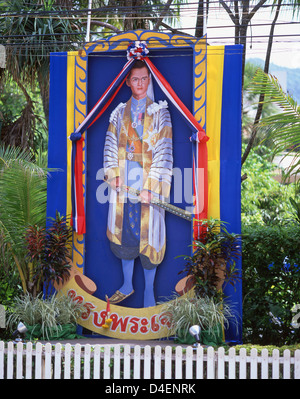 Sa Majesté le Roi Bhumibol Adulyadej banner, Patong, Phuket, Phuket, Thaïlande Province Banque D'Images