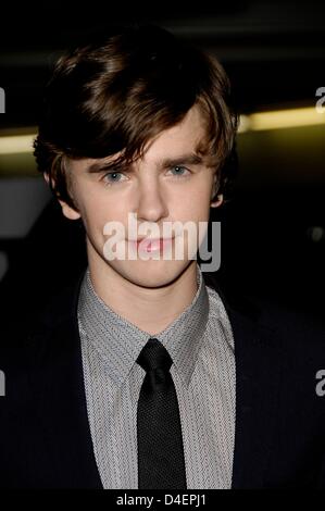 Los Angeles, Californie, USA. 12 mars 2013. Freddie Highmore aux arrivées de Bates Motel Series Premiere partie, Soho House, West Hollywood, Los Angeles, CA, 12 mars 2013. Photo par : Michael Germana/Everett Collection/Alamy Live News Banque D'Images