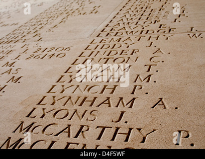 Noms des disparus à la Première Guerre mondiale, bataille de la somme sur le mémorial de Thiepval, Picardie, France Banque D'Images