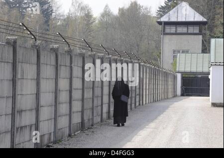 Impression de l'ancien camp de concentration de Dachau, Allemagne, 18 avril 2008. CC Dachau a été l'un des premiers installés CCs par les Nazis quelques jours après la prise d'Hitler le 22 mars 1933. Photo : Peter Kneffel Banque D'Images