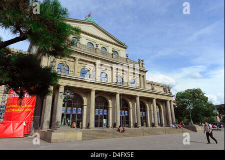 La photo montre l'Opéra de Hanovre, la capitale de la Basse Saxe, Allemagne, 19 août 2008. Photo : Peter Steffen Banque D'Images