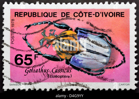 Timbre-poste Côte d'Ivoire avec de grands beetle (Goliathus cassicus) Banque D'Images