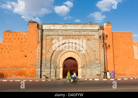 La Porte Bab Agnaou porte de la ville, Marrakech, Maroc, Afrique du Nord. Banque D'Images