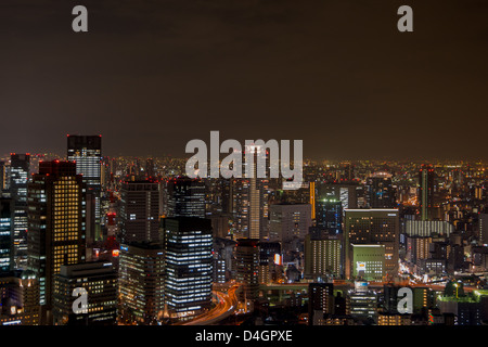Osaka skyline at night de Umeda Sky Building Banque D'Images