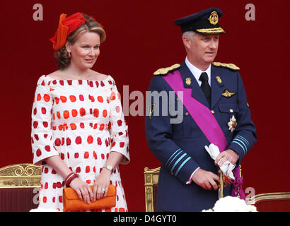 Prince Philippe et la Princesse Mathilde de Belgique assister à la cérémonie militaire traditionnelle de la fête nationale belge à Bruxelles, Belgique, 21 juillet 2008. Photo : Albert Nieboer (Attention : Pays-bas !) Banque D'Images