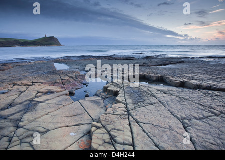 Kimmeridge Bay sur la côte du Dorset au coucher du soleil, la Côte Jurassique, UNESCO World Heritage Site, Dorset, England, UK Banque D'Images