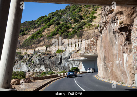 Rock-fall protection Structure et la moitié le long tunnel Chapmans Peak Drive à Cape Town - Afrique du Sud Banque D'Images