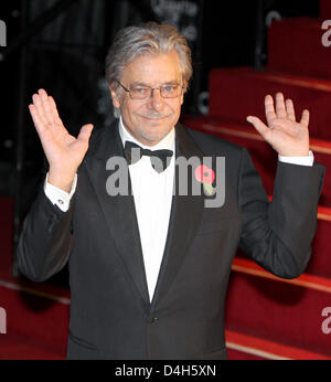 Acteur, acteur italien Giancarlo Giannini arrive pour la première mondiale du nouveau film de James Bond "Quantum Of Solace" à l'Odeon Leicester Square à Londres, Grande-Bretagne, 29 octobre 2008. Photo : Patrick van Katwijk Banque D'Images