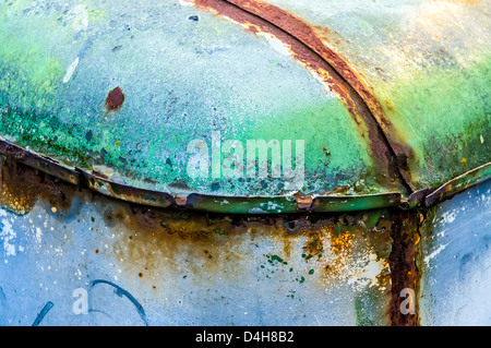 La texture de rouille couleur métal sur une vieille voiture Banque D'Images