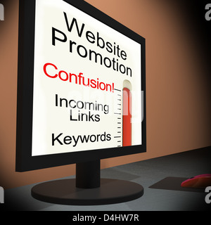 La promotion de site Web sur le moniteur montrant en ligne Marketing et Publicité Banque D'Images