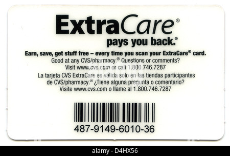 Carte de Soins Supplémentaires bilingue utilise un code-barres en utilisant le code universel des produits permettant aux clients d'obtenir des bons de réduction Banque D'Images