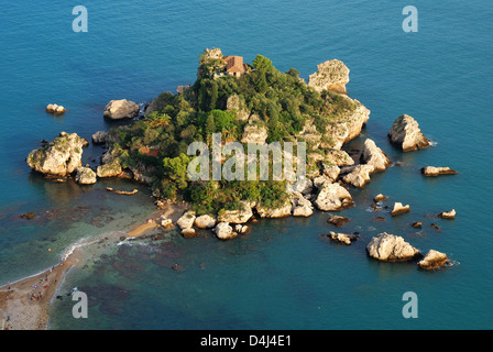 Isola Bella est une petite île près de Taormina, Sicile, Italie. Banque D'Images