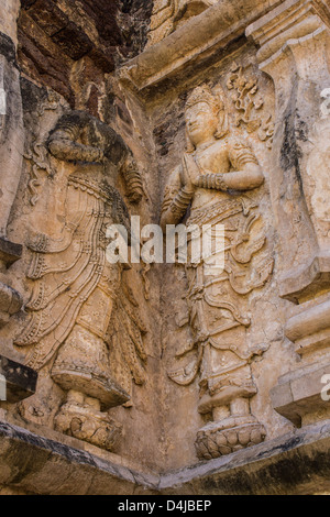 Ange sur le mur en Chedi , wat Ched yod à Chiangmai Banque D'Images