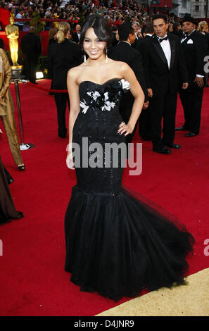 Vanessa Hudgens actrice nous arrive sur le tapis rouge pour la 81e Oscars au Kodak Theatre, à Hollywood, Californie, USA, 22 février 2009. Les Academy Awards, populairement connu comme les Oscars, l'excellence en matière de cinéma. Photo : Hubert Boesl Banque D'Images