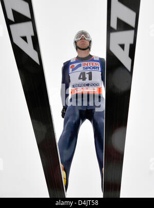 US Todd Lodwick vu lors d'un saut d'essai pour le combiné nordique à la compétition individuelle des Championnats du Monde de Ski Nordique à Liberec, République tchèque, 28 février 2009. Photo : Gero Breloer Banque D'Images