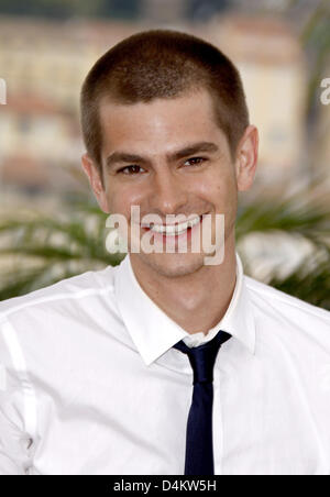 L'acteur Britannique Andrew Garfield pose avant la conférence de presse pour le film "l'Imaginarium du docteur Parnassus ? Au cours du 62e Festival du Film de Cannes, France, 22 mai 2009. Photo : Hubert Boesl Banque D'Images