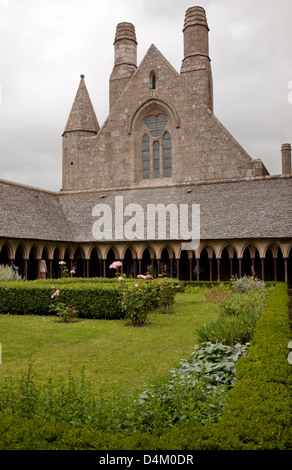 Cloître du Mont Saint Michel, Normandie, France Banque D'Images