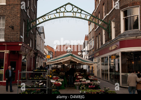 Marché de Newgate, York, Angleterre, Royaume-Uni Banque D'Images