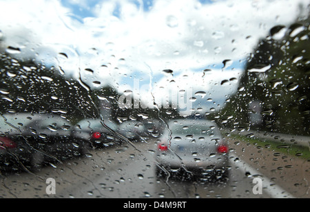 Kasseburg, Allemagne, photo symbolique, une faible visibilité sur l'autoroute Banque D'Images