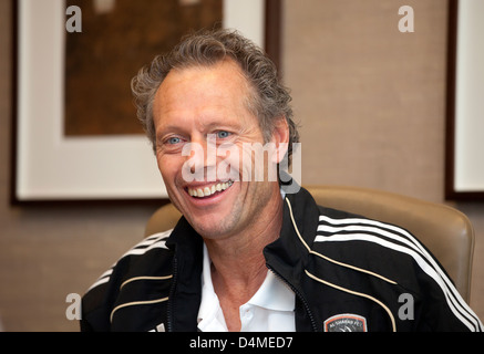 Düsseldorf, Allemagne, Michel Preud'homme, entraîneur de football club d'Al-Shabab Banque D'Images