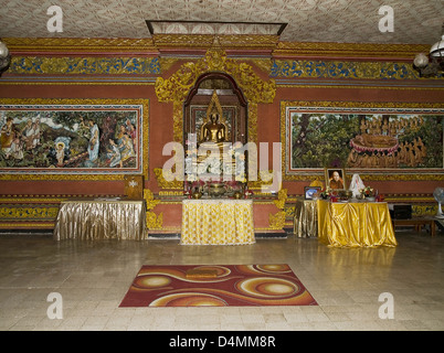 À l'intérieur d'un temple de Borobudur Bali Banque D'Images