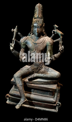 Vishapaharana Kilappudanur Nannilam Vishapaharanar ) ( Tiruvarur Shiva ixe siècle Inde Hindu statuette en bronze Banque D'Images