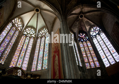 Intérieur de la cathédrale de Narbonne, France. Banque D'Images