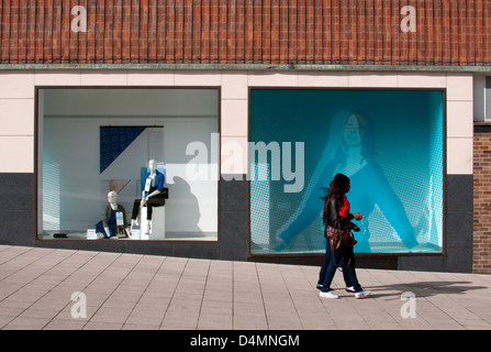 Primark store fenêtre affiche, Coventry, Royaume-Uni Banque D'Images