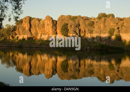 Geikie Gorge, réflexions dans la région de Kimberley, Australie occidentale Banque D'Images