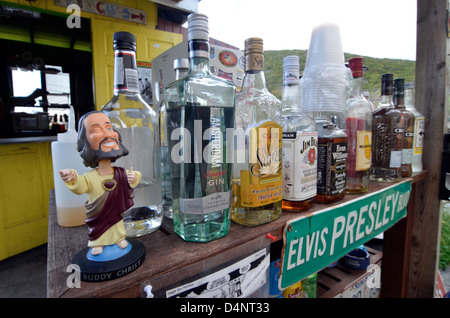 Le mélange d'une boisson tropicale au piège à touristes, de Saint John, Îles Vierges des États-Unis. Banque D'Images