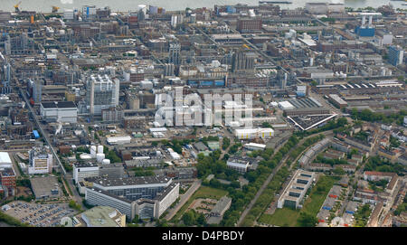 Vue aérienne sur les locaux de groupe chimique BASF à Ludwigshafen, Allemagne, 27 mai 2009. Photo : Ronald Wittek Banque D'Images