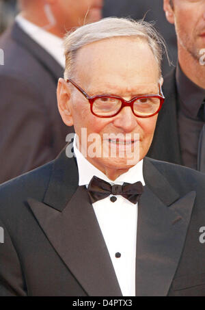 Le compositeur italien Ennio Morricone arrive à la première de ?Baaria ?, film d'ouverture du 66e Festival du Film de Venise au palais du cinéma de Venise, Italie, 02 septembre 2009. Le festival a lieu du 02 au 12 septembre 2009. Photo : Hubert Boesl Banque D'Images