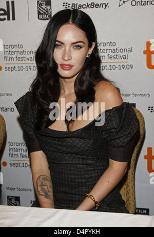 L'actrice Megan Fox nous assiste à la conférence de presse sur le film "Jennifer's Body ? Au cours de la 34e Festival International du Film de Toronto à Toronto, Canada, le 11 septembre 2009. Photo : Hubert Boesl Banque D'Images