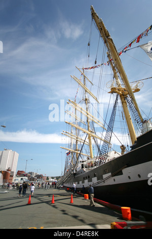 Tall Ship Kruzenshtern construit en 1926, et maintenant un voilier école de la marine russe a été amarré à St John's, Terre-Neuve. Banque D'Images