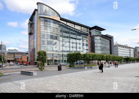 L'heure du déjeuner Services Financiers Internationaux de Glasgow Clydeside District Banque D'Images