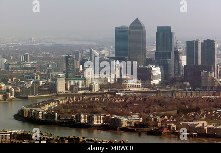 Vue aérienne du quartier financier de Canary Wharf, sur l'Isle of Dogs, Tower Hamlets, London Banque D'Images