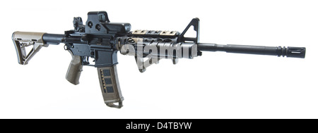 Rock River Arms AR-15 rifle équipée de lutter contre la lumière.. Banque D'Images